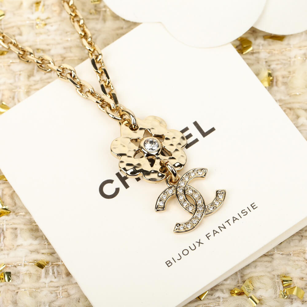 Ch**el Necklace