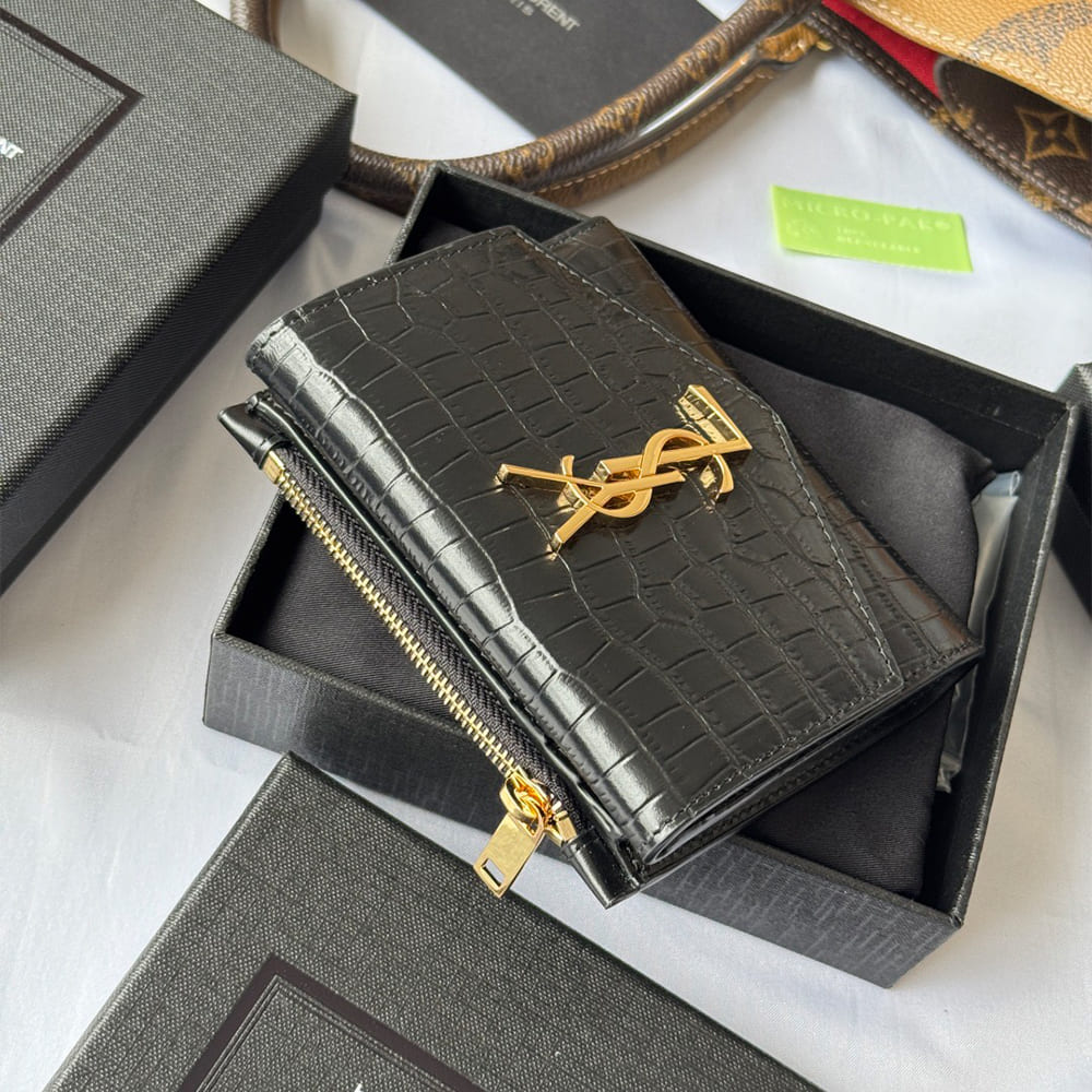UPTOWN Compact wallet in crocodile-embossed shiny leather(HIGH-END GRADE)