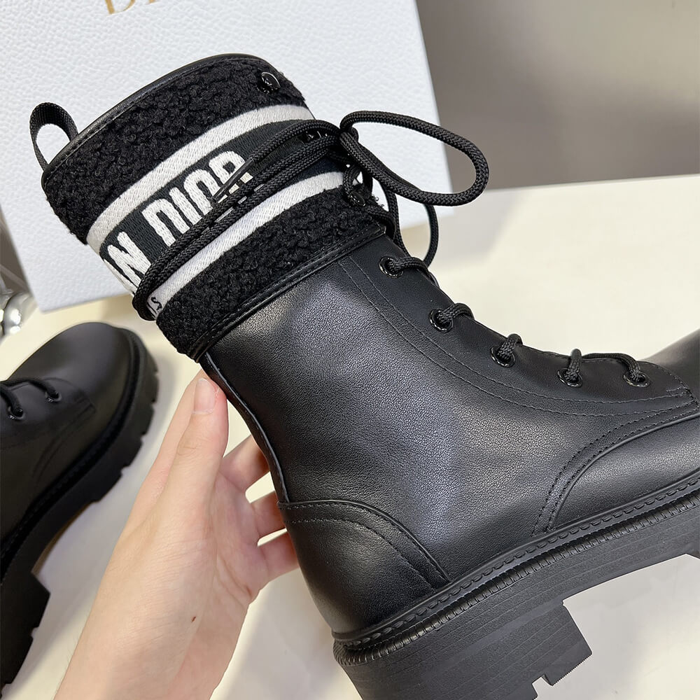 D10r Boots