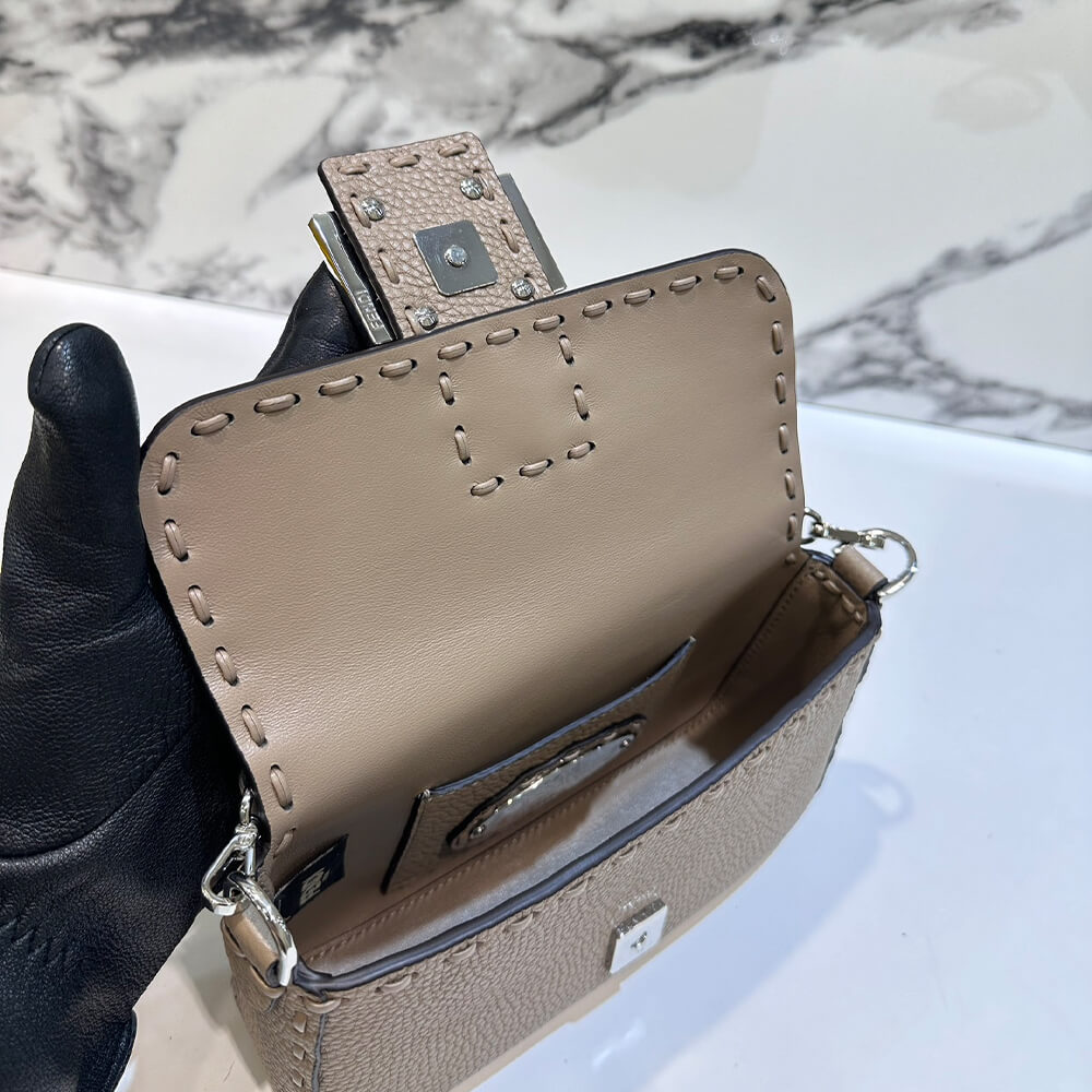 F**di Baguette Mini(HIGH-END GRADE)