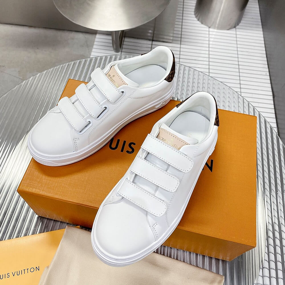 TIME OUT SNEAKER