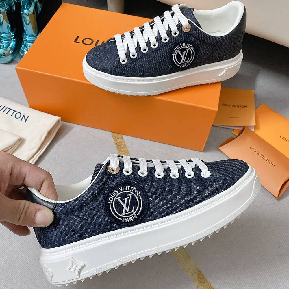TIME OUT SNEAKER
