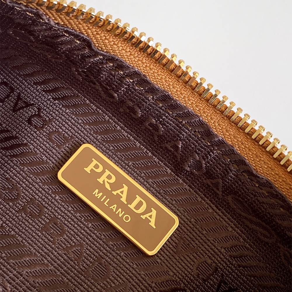 Pra*a Re-Edition 2005 Saffiano leather bag