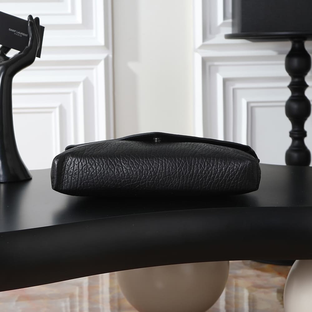 Y51 CASSANDRE large envelope pouch in lambskin