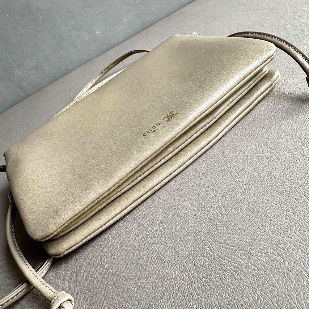 Ce1i*e TRIO FLAP IN Smooth Lambskin(HIGH-END GRADE)