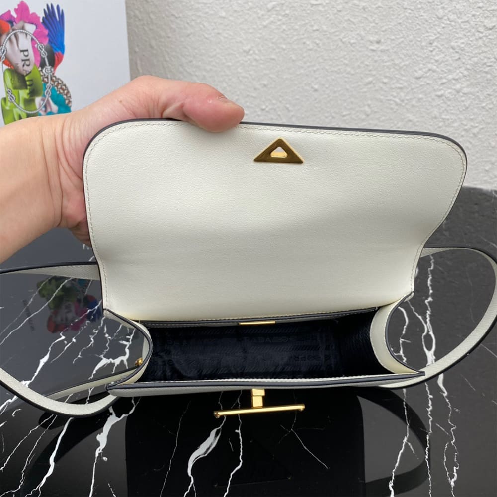 Pra*a Saffiano leather flap shoulder bag(HIGH-END GRADE)