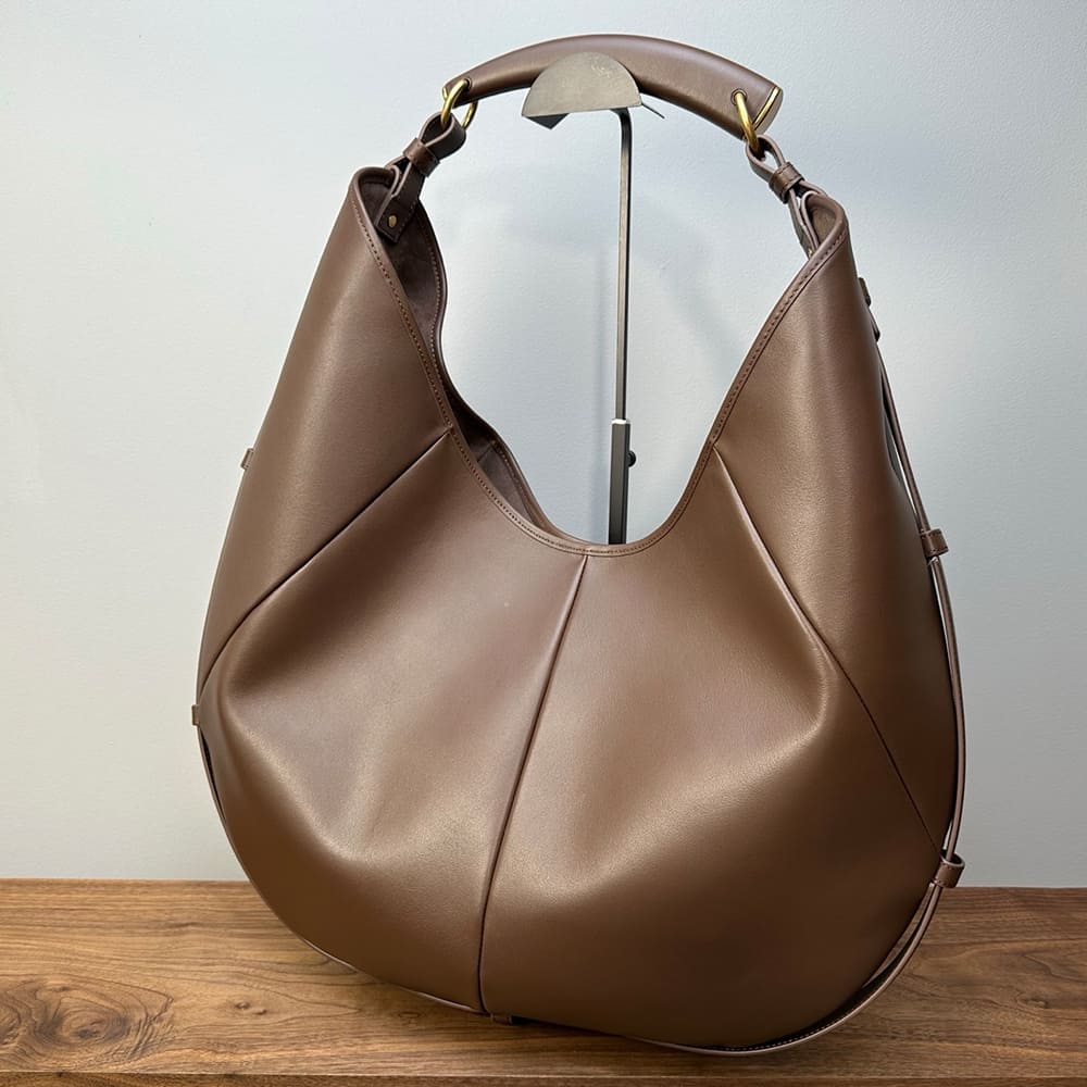 Y51 MOMBASA large in leather(HIGH-END GRADE)