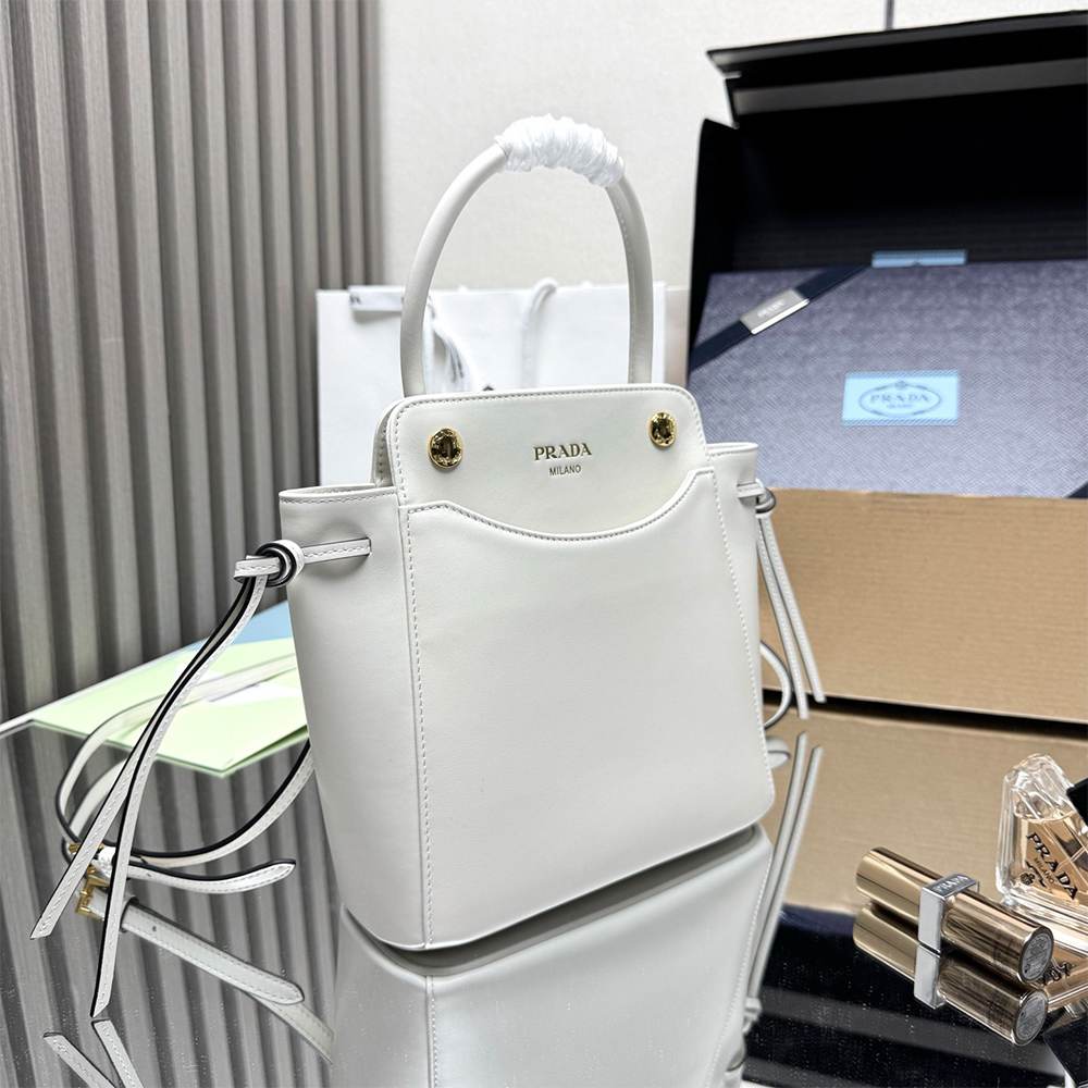 Pra*a Carry mini leather handbag(HIGH-END GRADE)