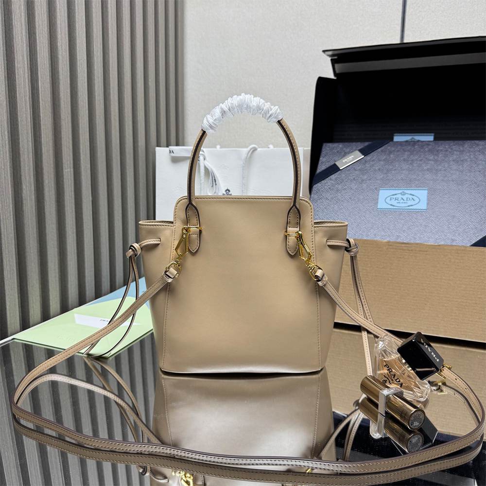 Pra*a Carry mini leather handbag(HIGH-END GRADE)