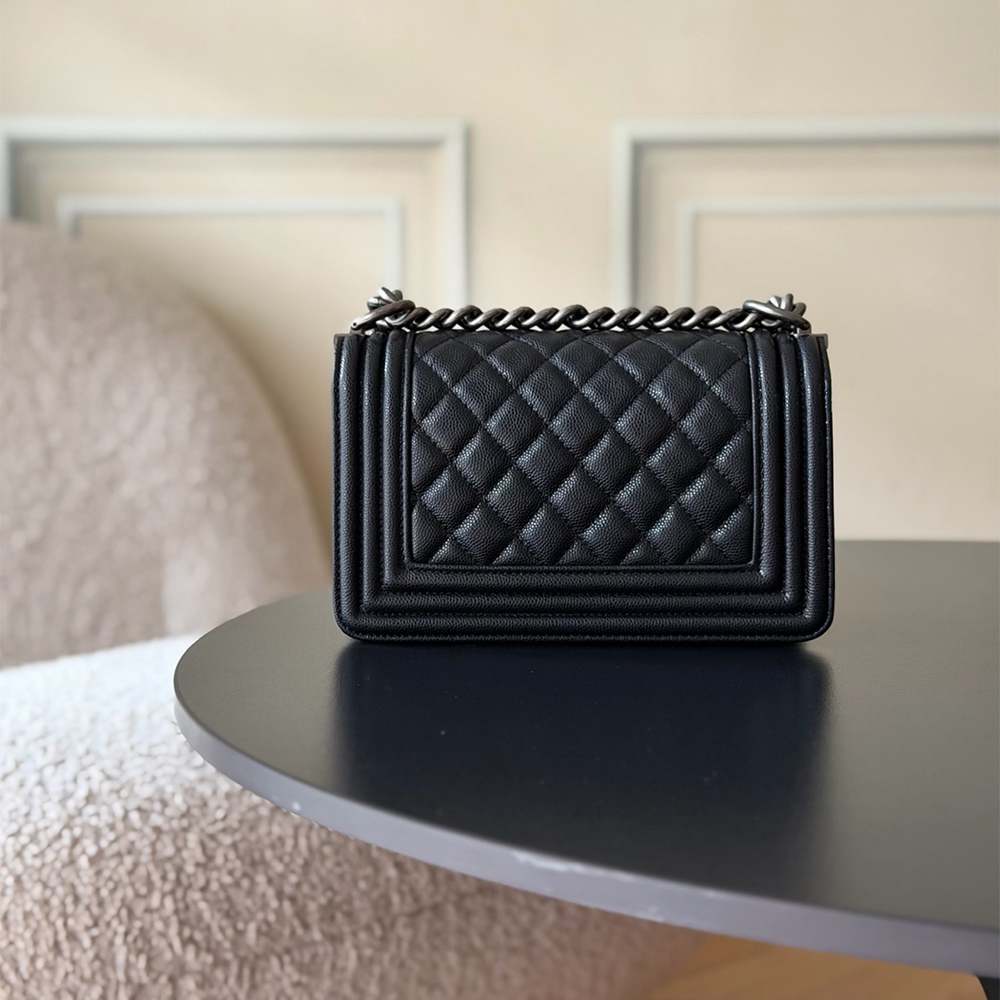 Ch**el Small BOY Ch**el Handbag(HIGH-END GRADE)