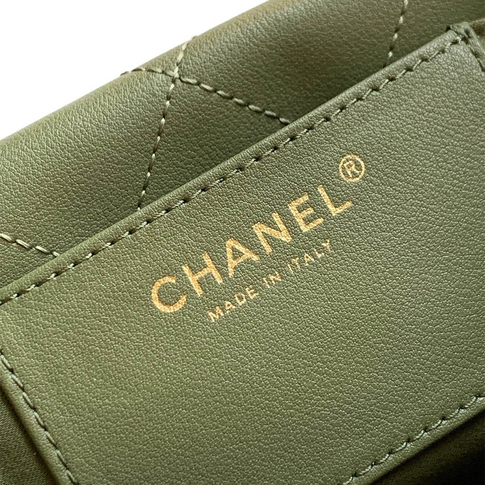 Ch**el Large Hobo Bag(HIGH-END GRADE)
