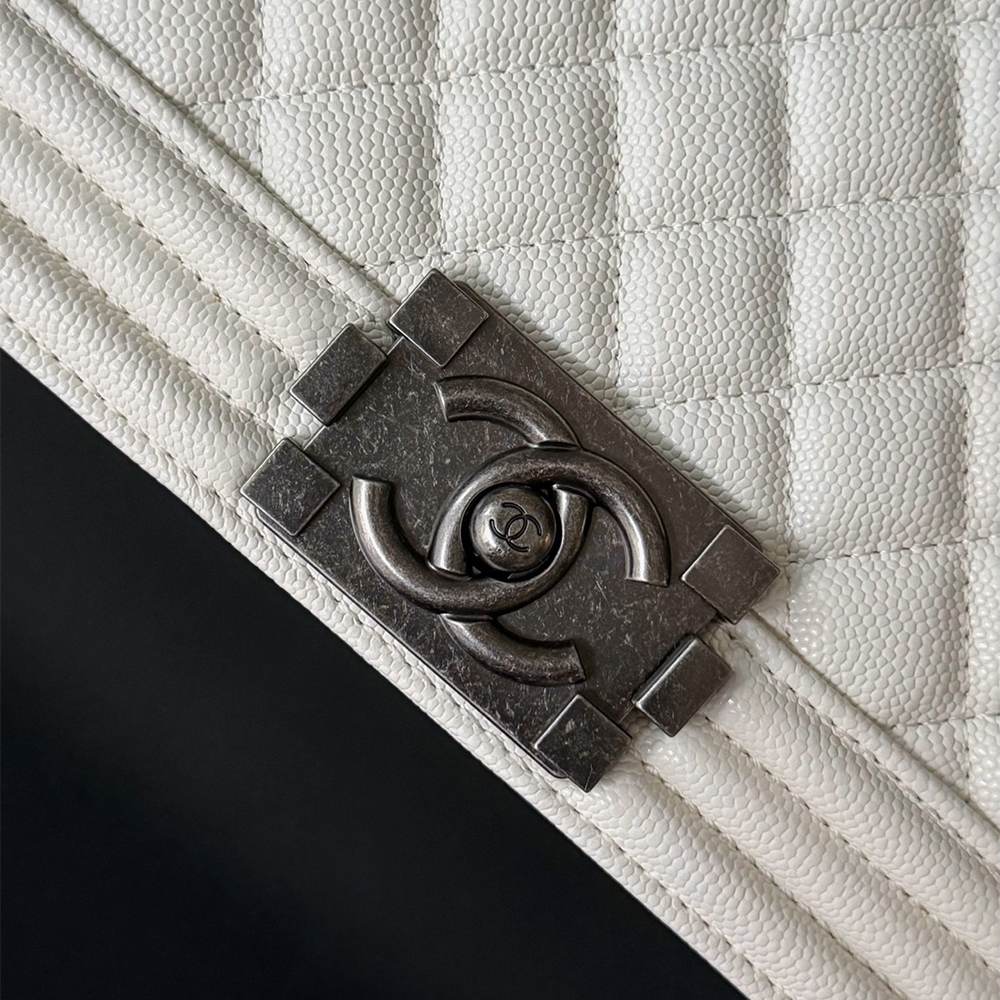 Ch**el BOY Ch**el Handbag(HIGH-END GRADE)