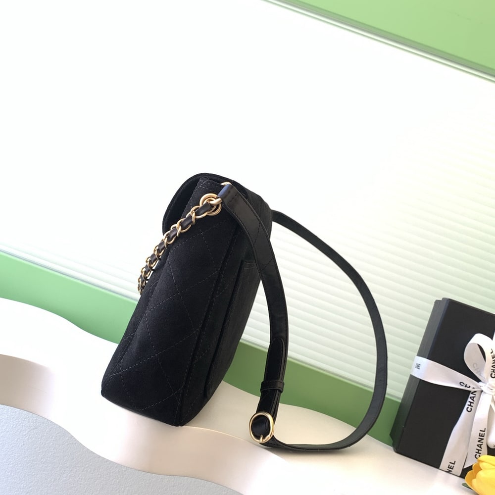 Ch**el Classic Hobo Bag(HIGH-END GRADE)