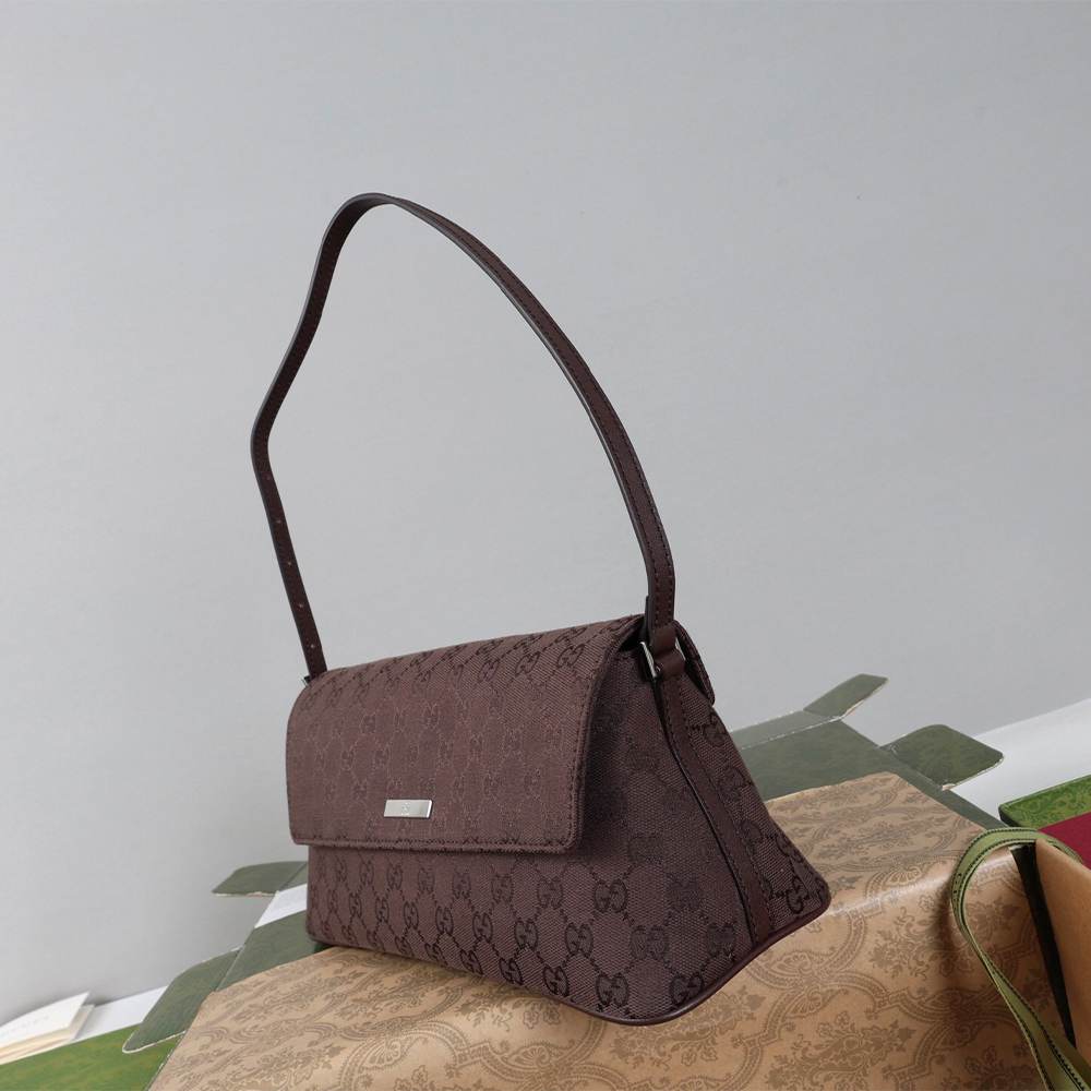 Gvc*1 Madison medium shoulder bag